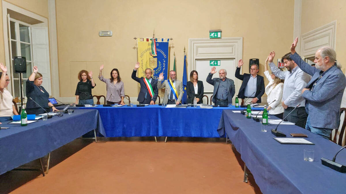 Stadtrat von Castelnuovo di Garfagnana stimmt für Ehrenbürger Nerb
